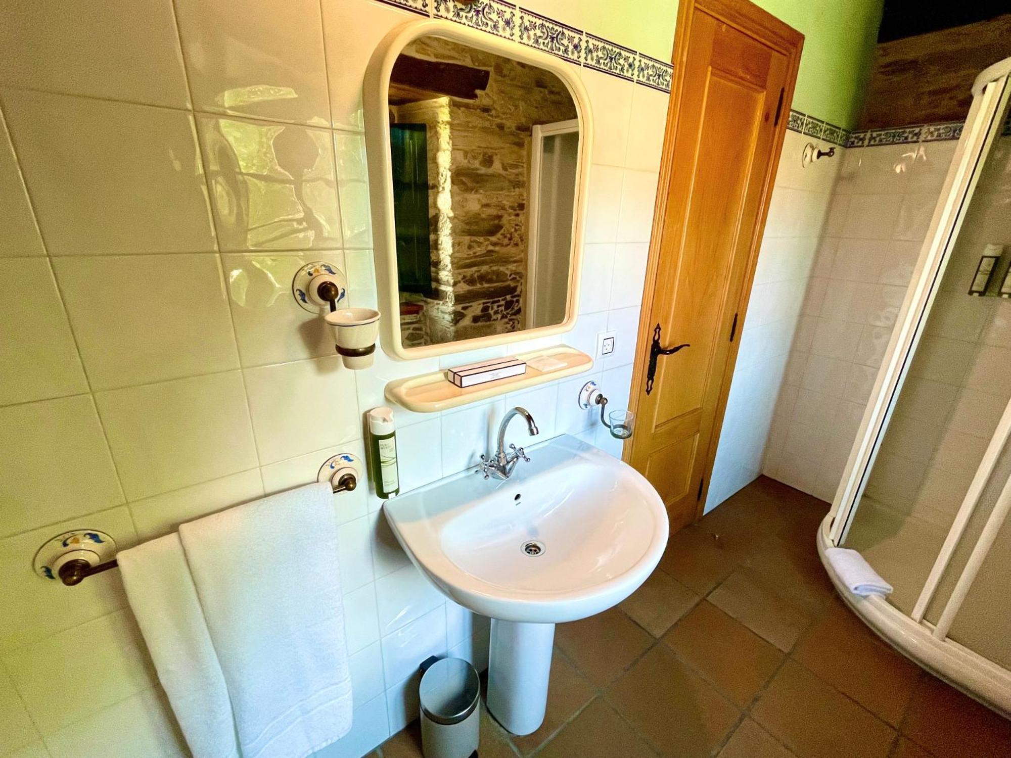 Casa Grande Do Soxal Guest House Cesuras Luaran gambar